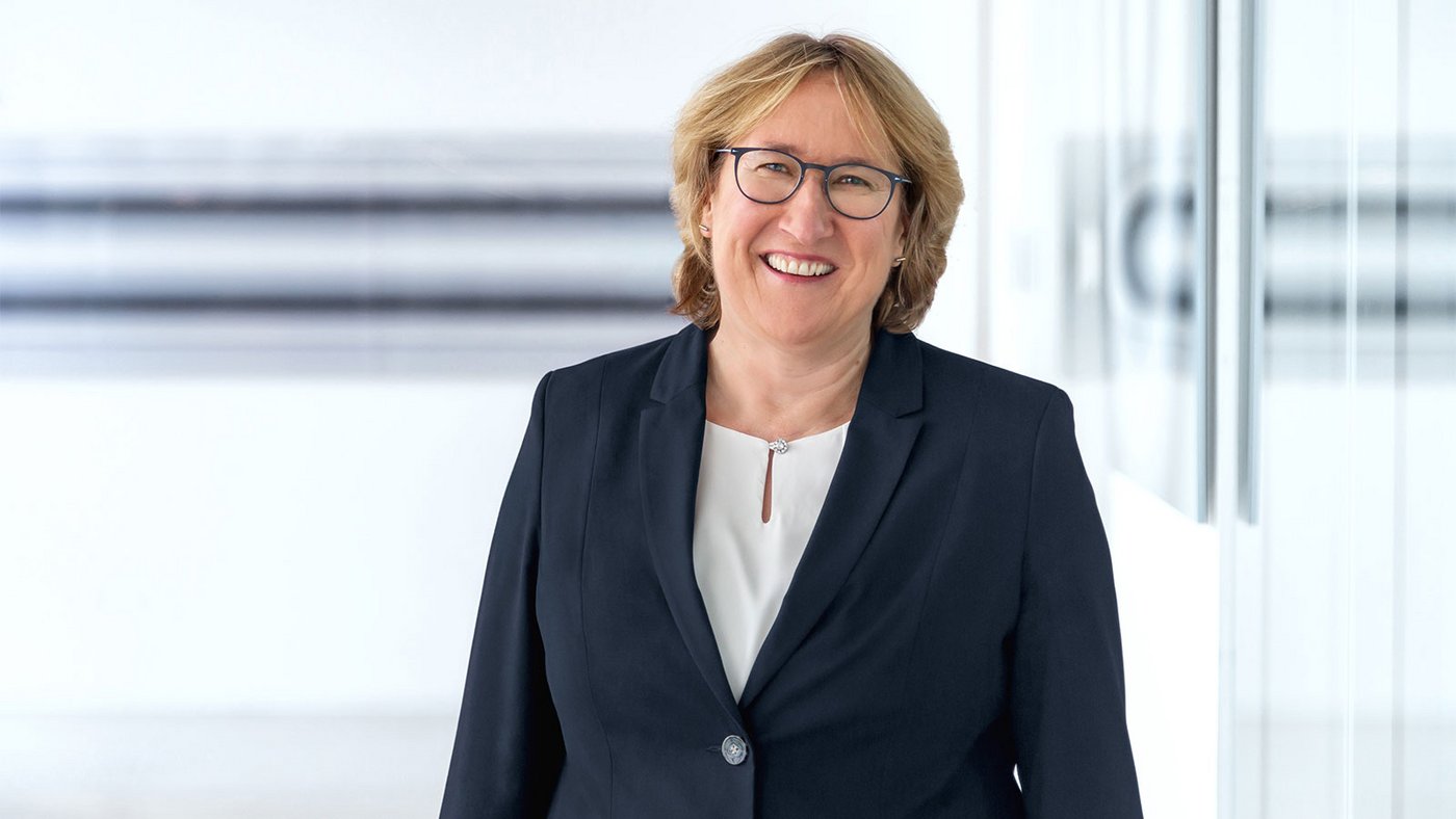 CFO Anke Fischer